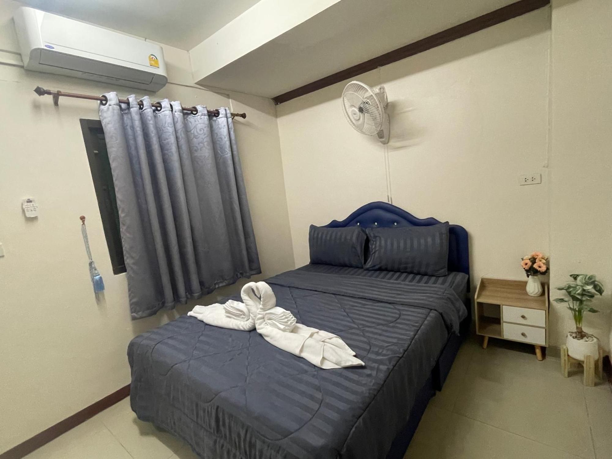 2B Cozy Hostel ตรัง Экстерьер фото