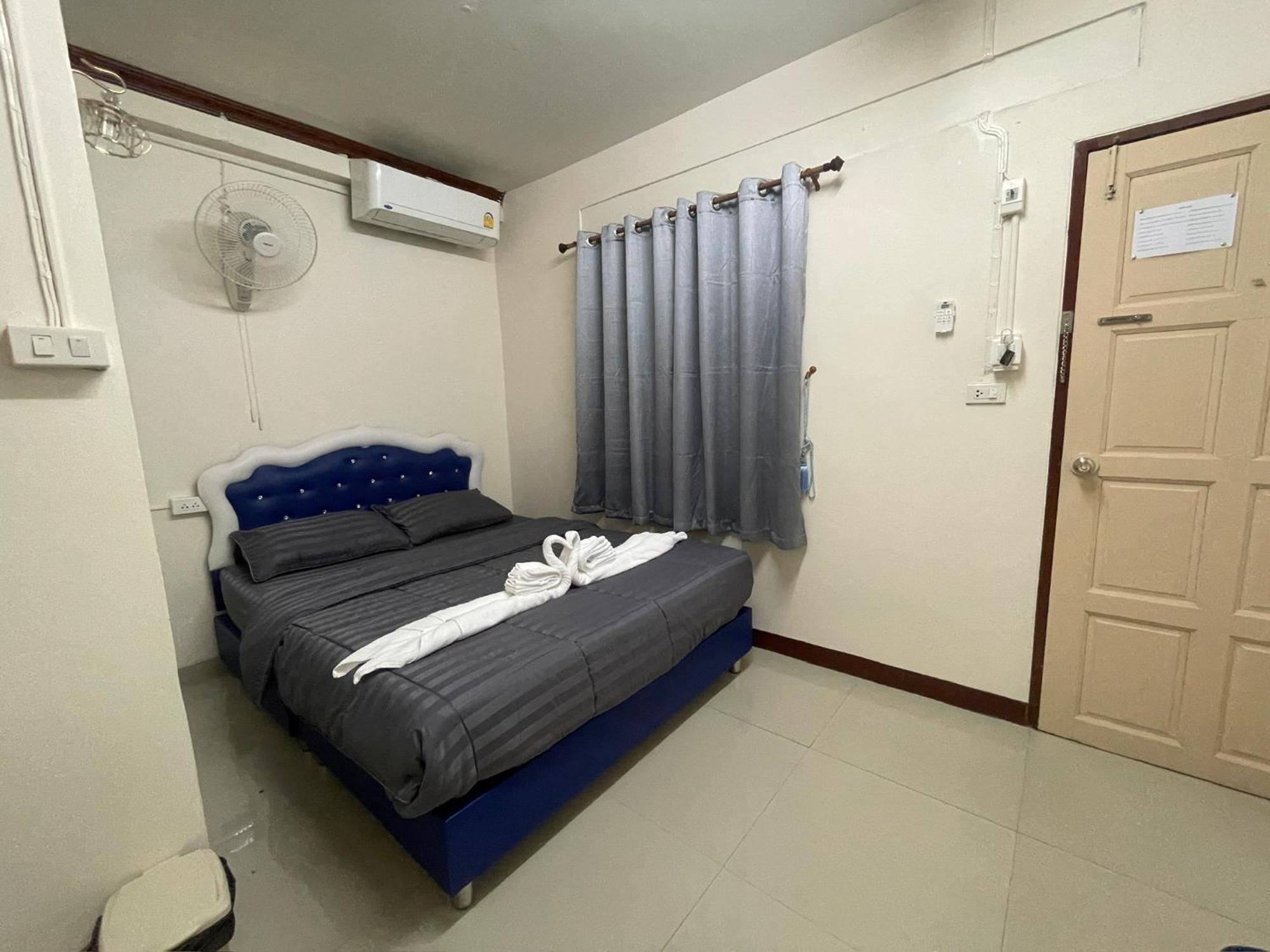 2B Cozy Hostel ตรัง Экстерьер фото