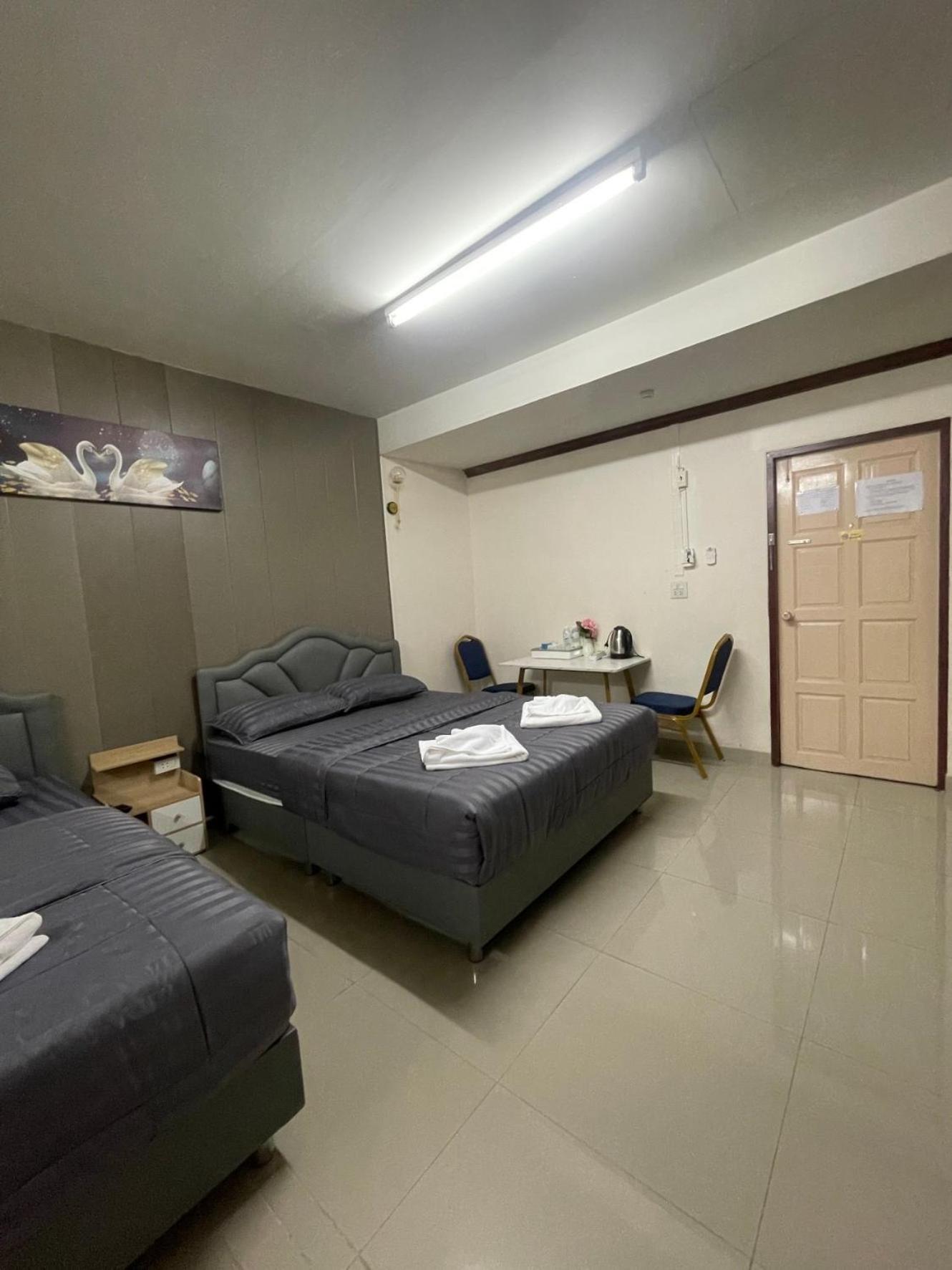 2B Cozy Hostel ตรัง Экстерьер фото